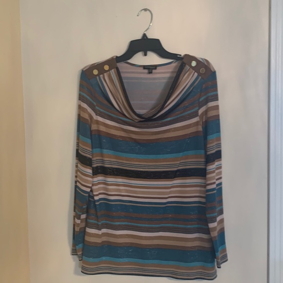 Striped long sleeve scoop neck blouse with gold fleck throughout - Picture 1 of 4